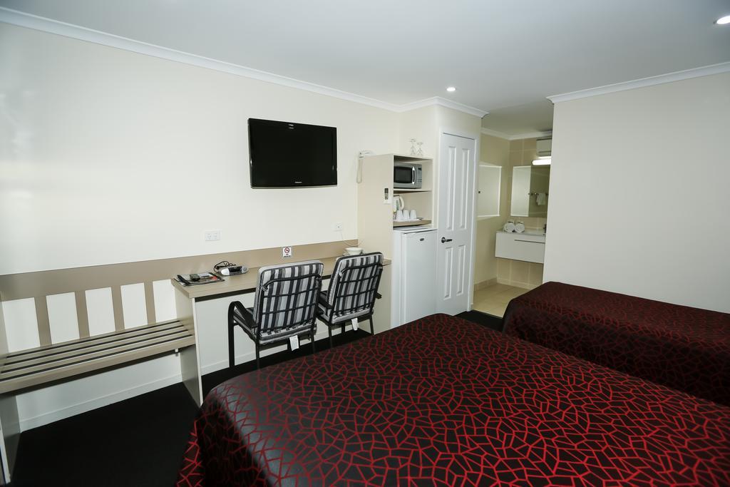 Amber Lodge Motel Gladstone Habitación foto